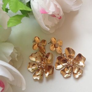 Large Gold Tone Statement Flower and Crystal Dangle Drop Earrings